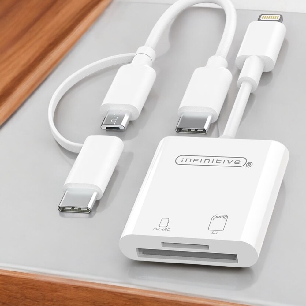 Infinitive White Memory Card Reader